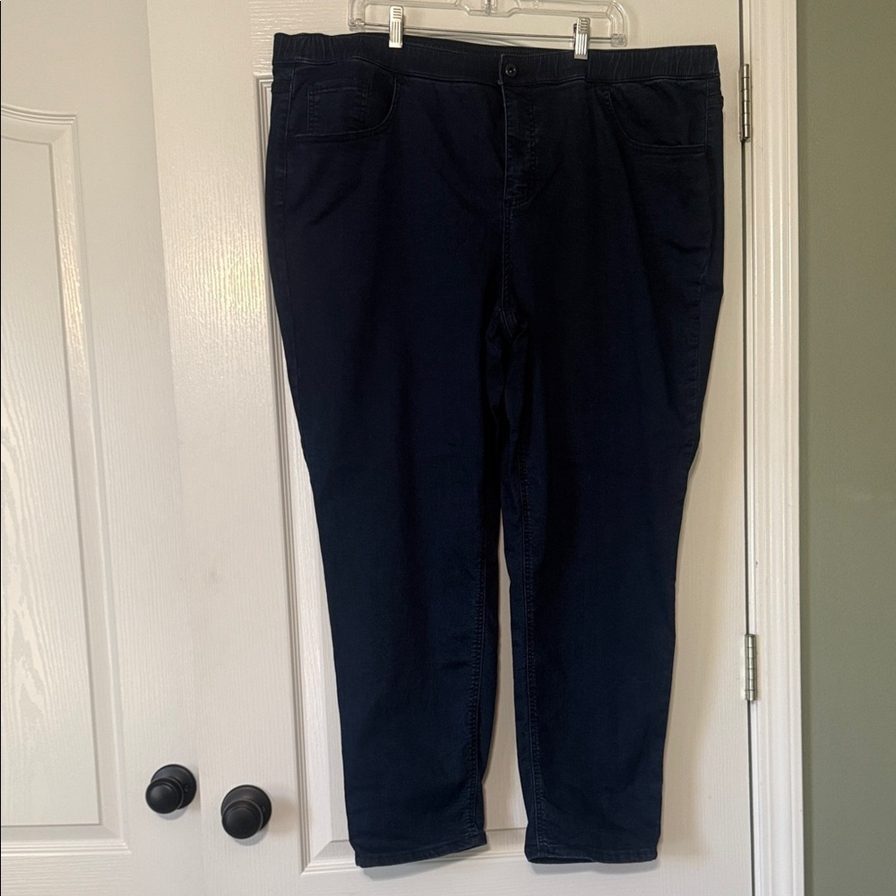 D & Co Stylish Dark Blue Denim Jeans Size 26W